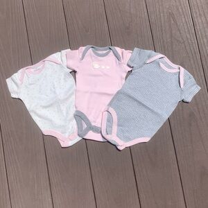 Pack of 3 Moon and Back Short Sleeve Onesies Bodysuit Baby Girl Newborn NB